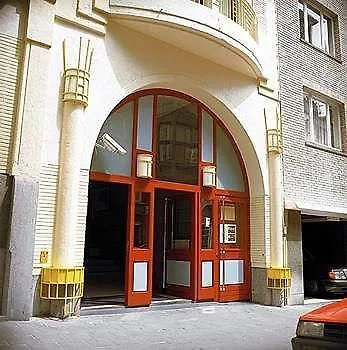 Hotel Royal Astor オステンド 3*,